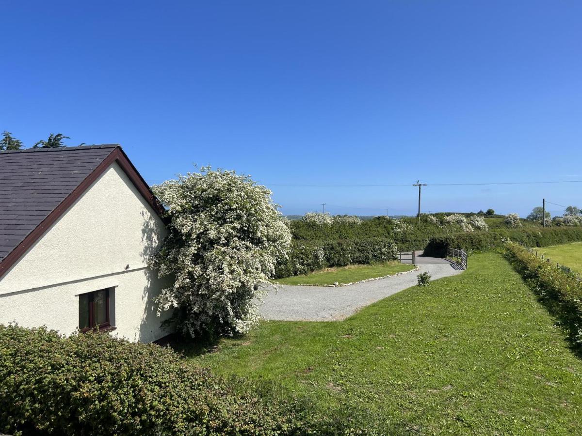 3 Bed Detached Cottage- Log Burner Mountain Views Beaumaris Exterior foto